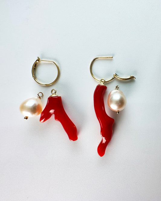 K18 solid gold Asymmetrical earrings with Japanese blood red coral branches