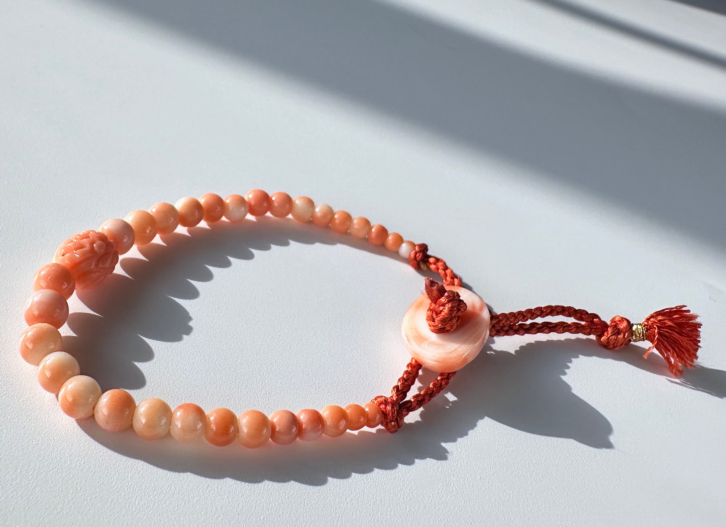 Angel skin Momo coral silk Haorihimo bracelet